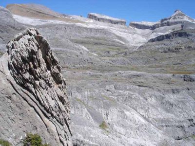Sortida el 15 d'agost de 2005 a Ordesa (Senda de los Cazadores) i el Mont Perdut.
