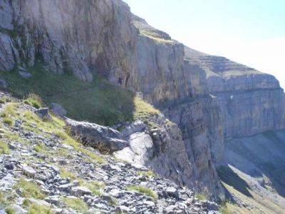 Sortida el 15 d'agost de 2005 a Ordesa (Senda de los Cazadores) i el Mont Perdut.
