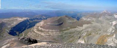 Sortida el 15 d'agost de 2005 a Ordesa (Senda de los Cazadores) i el Mont Perdut.
